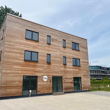 Land - Alter Holzhafen - Abc2 *