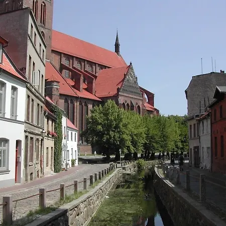 Land - Alter Holzhafen - Abc2 شقة *